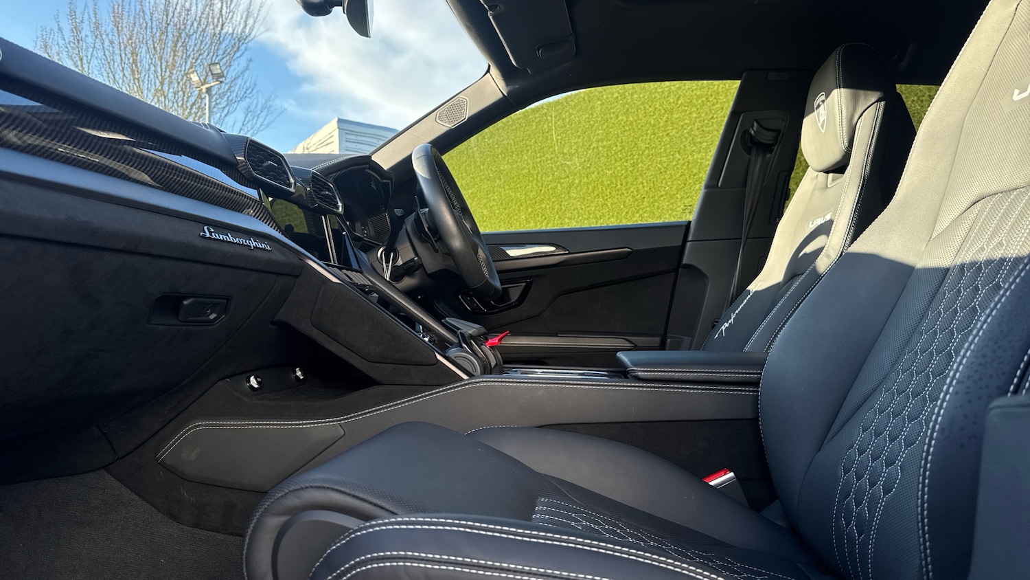 Used Lamborghini Urus 2023 for sale - 78018197: Photo 8