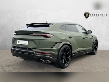 Used Lamborghini Urus 2023 for sale - 77494651: Photo