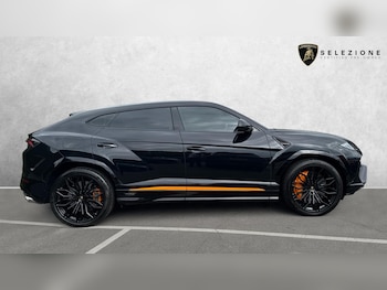 Used Lamborghini Urus 2025 for sale - 78489035: Photo