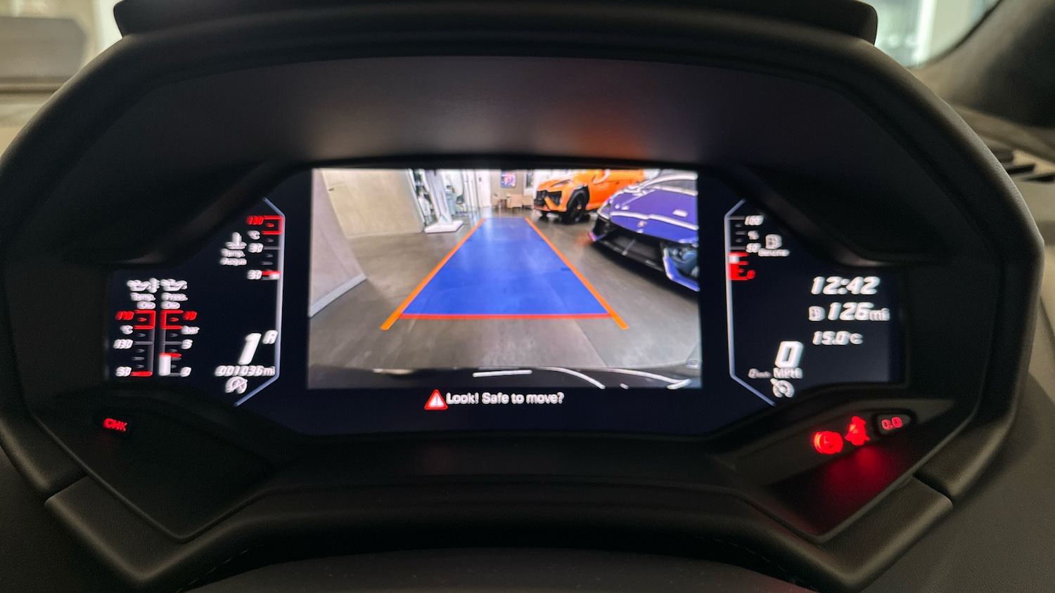 Used Lamborghini Huracan 2025 for sale - 76884713: Photo 12