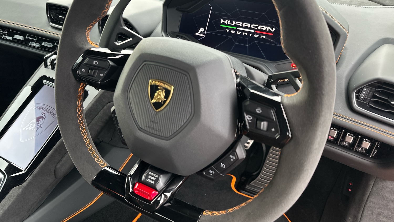 Used Lamborghini Huracan 2025 for sale - 76884713: Photo 13