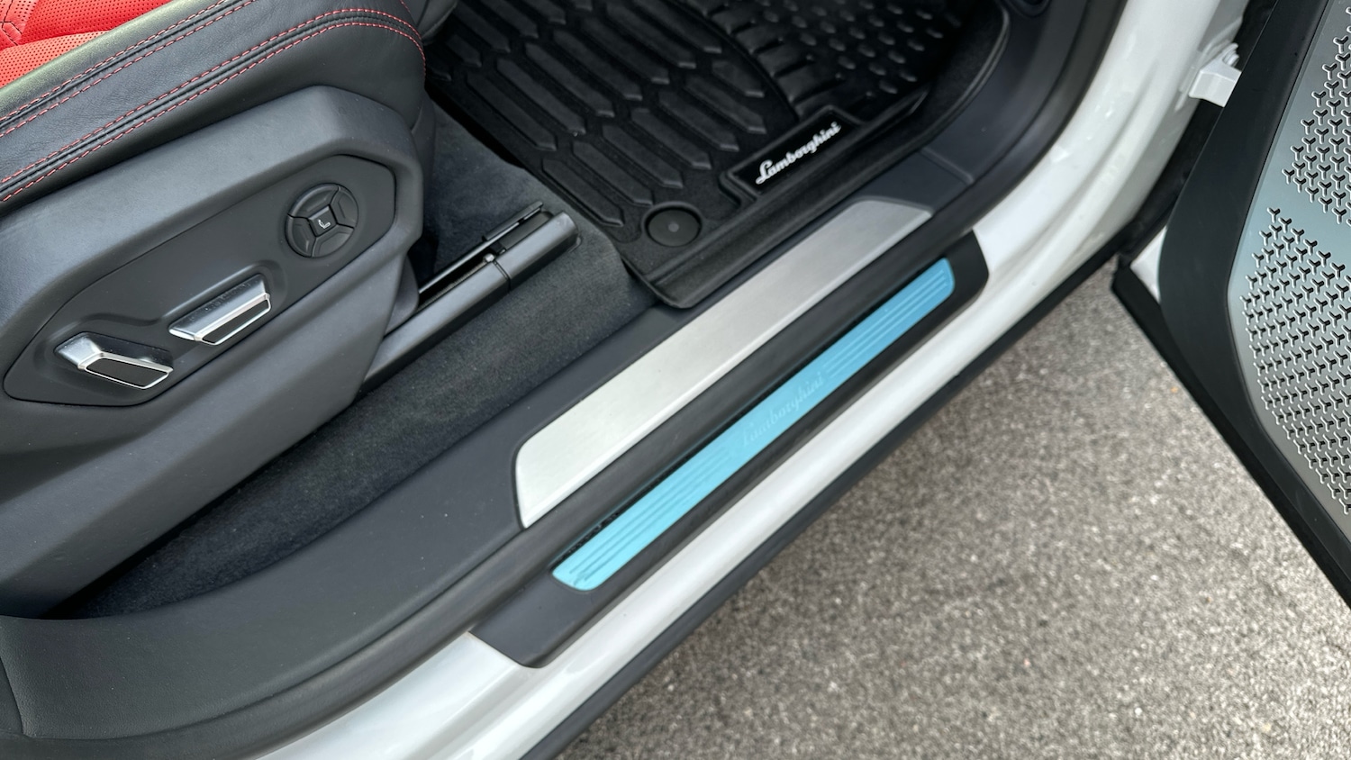 Used Lamborghini Urus 2022 for sale - 76292937: Photo 15