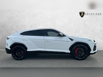 Used Lamborghini Urus 2022 for sale - 76292937: Photo 2