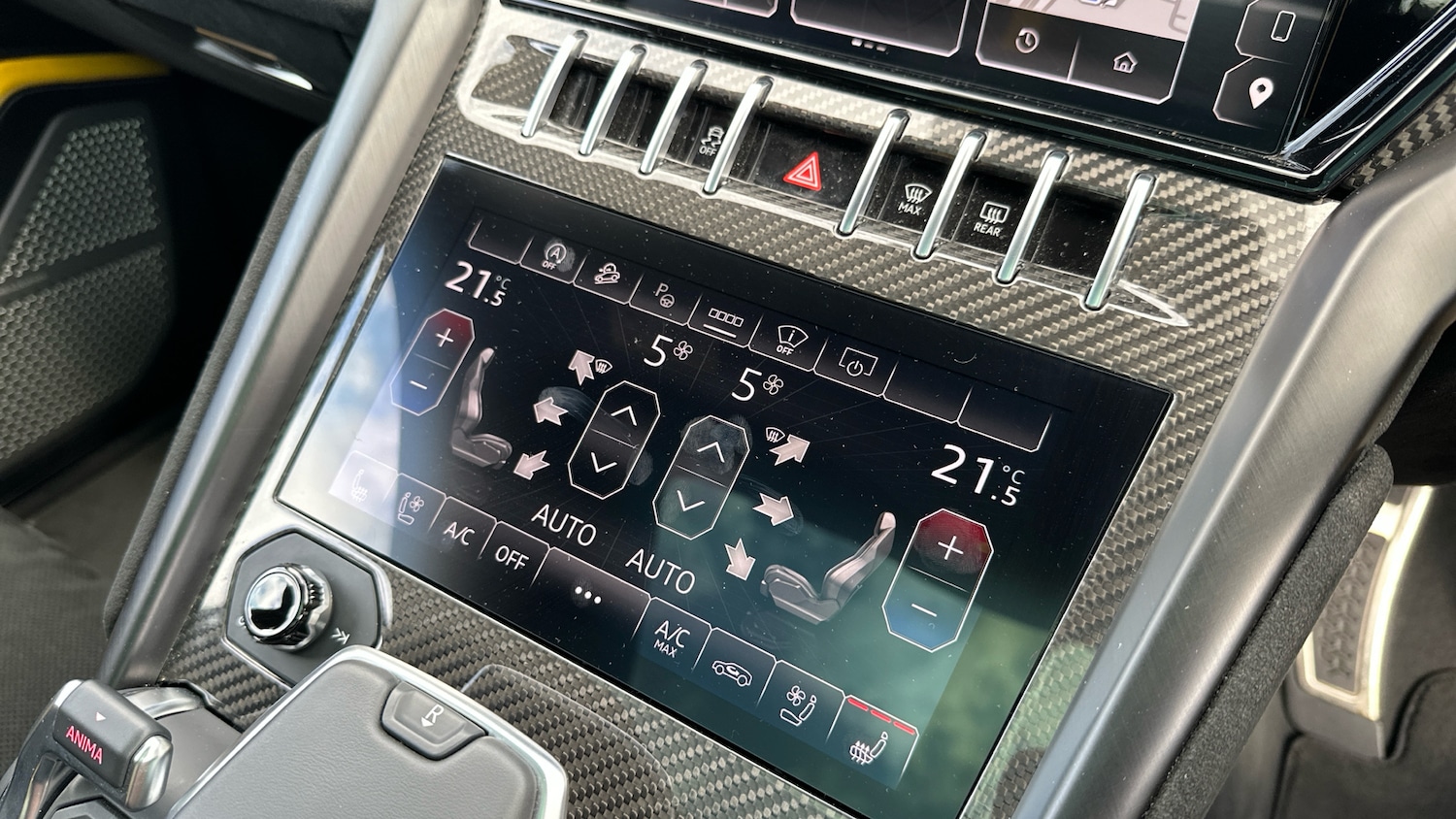 Used Lamborghini Urus 2023 for sale - 75987472: Photo 17