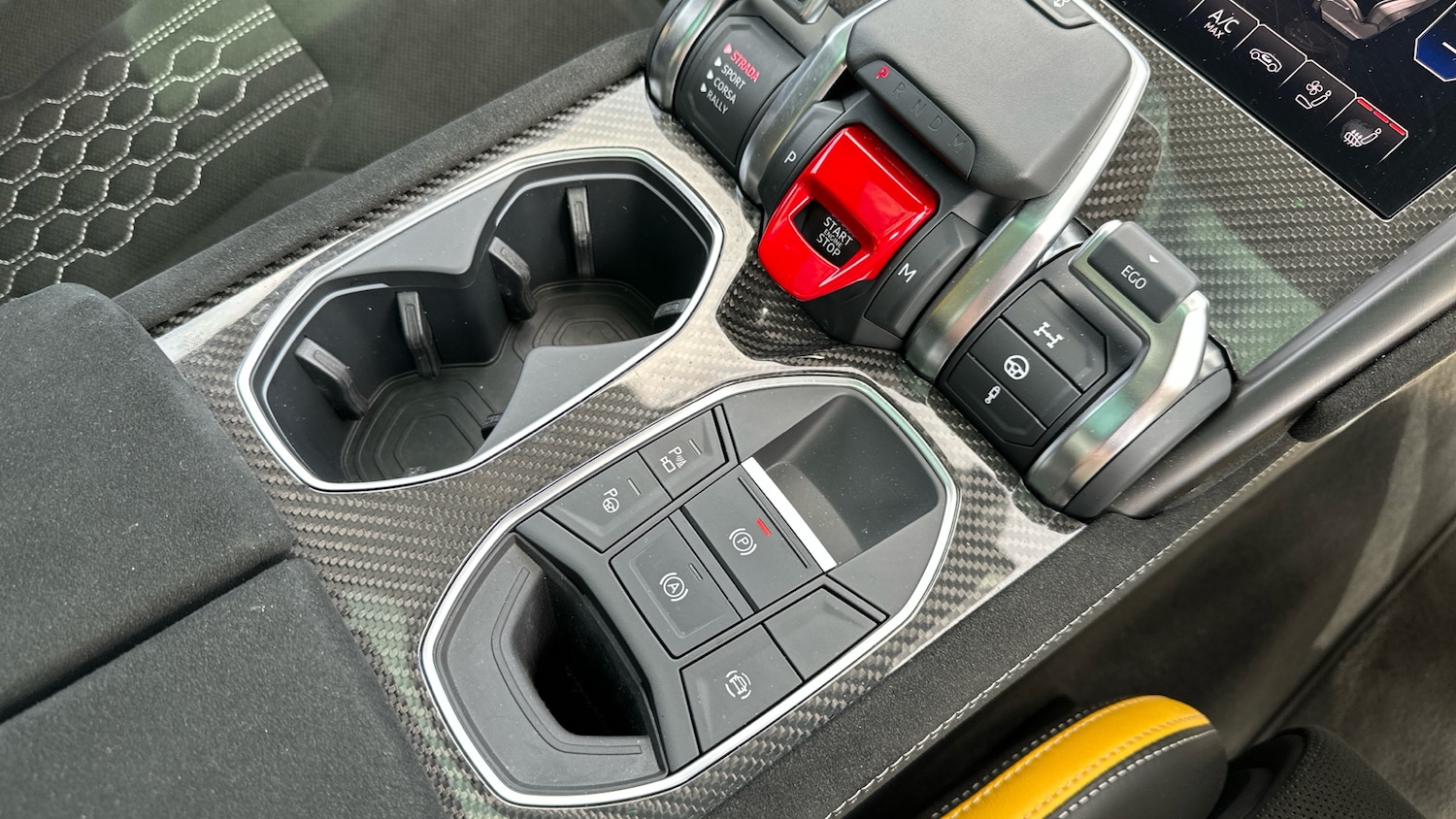 Used Lamborghini Urus 2023 for sale - 75987472: Photo 19