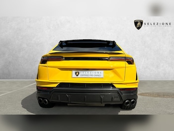 Used Lamborghini Urus 2023 for sale - 75987472: Photo 4
