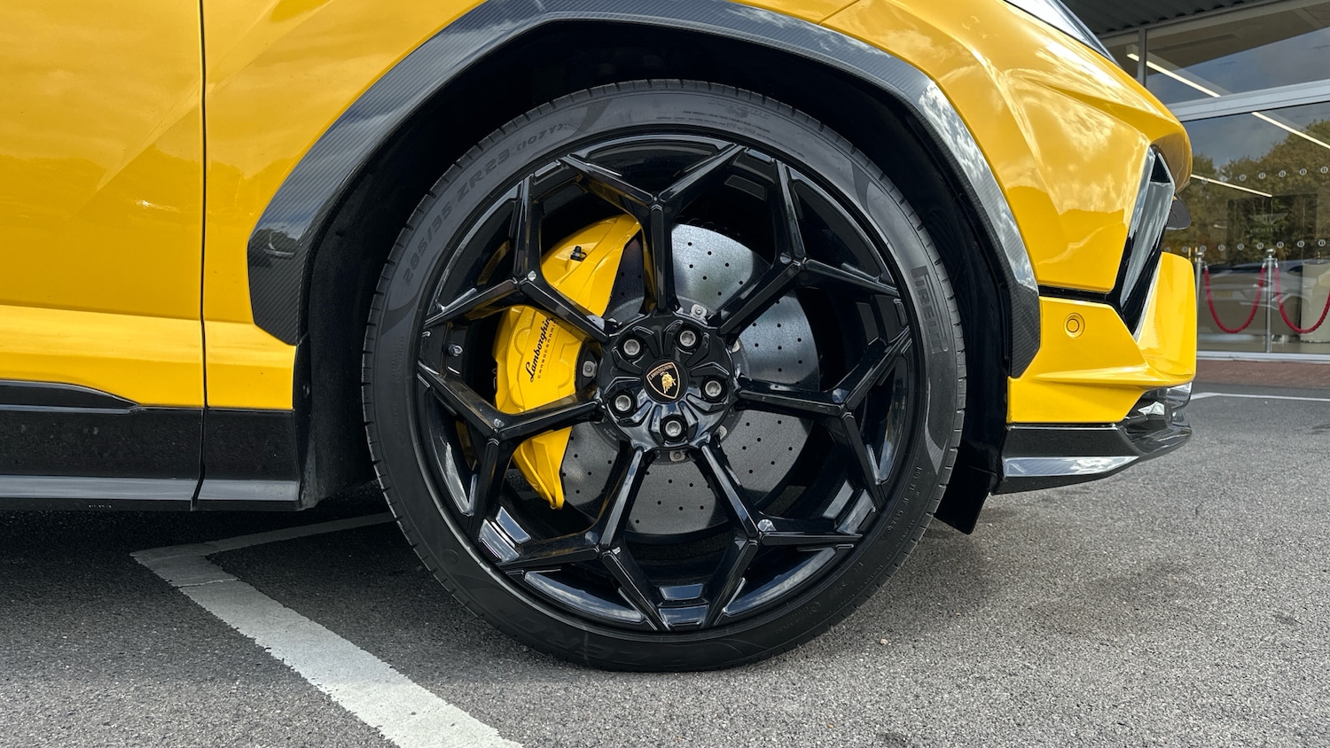 Used Lamborghini Urus 2023 for sale - 75987472: Photo 9