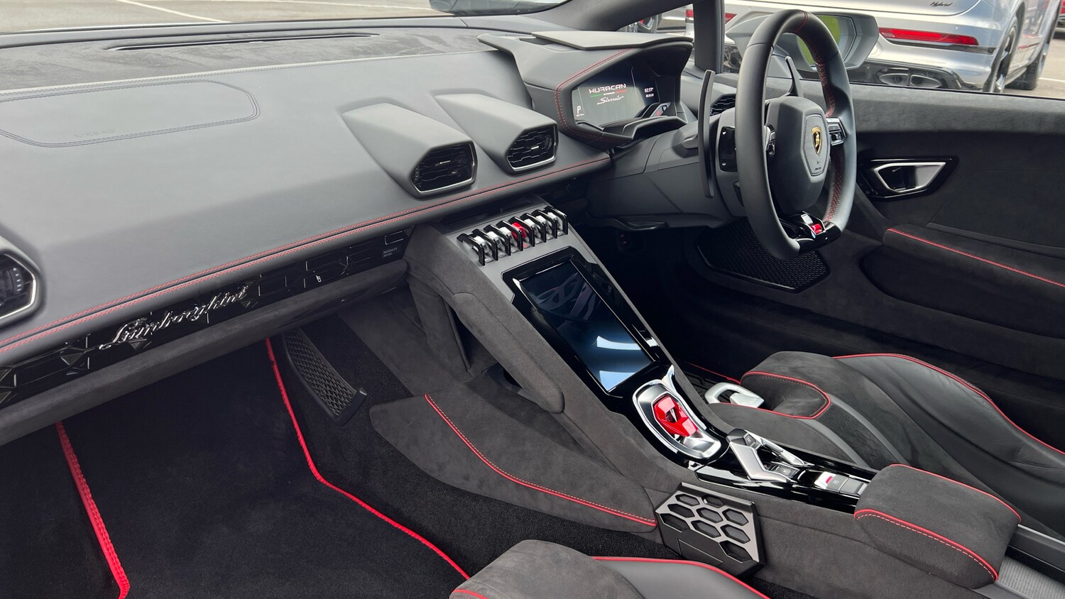 Used Lamborghini Huracan 2023 for sale - 76368842: Photo 14