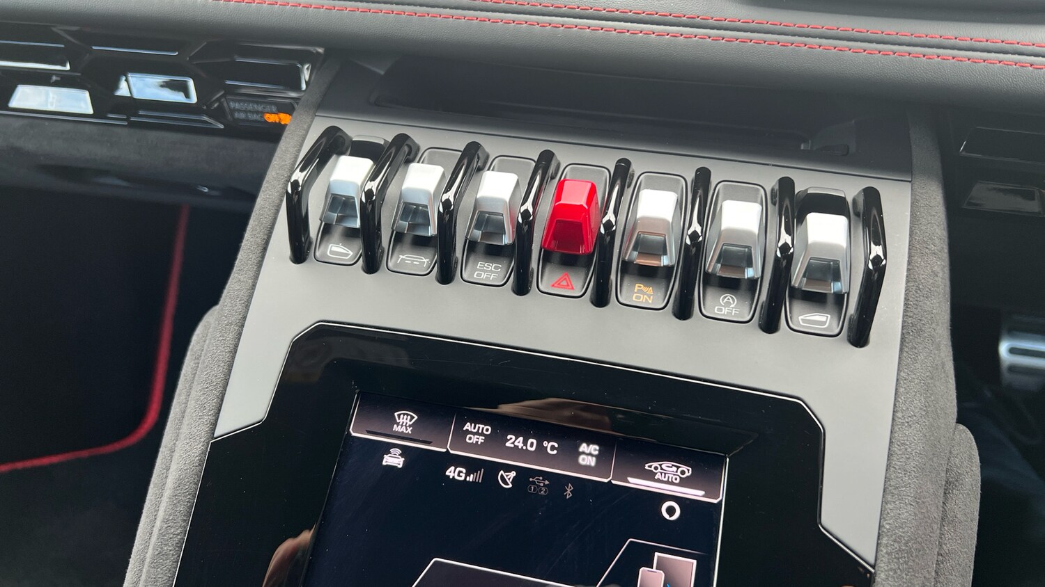 Used Lamborghini Huracan 2023 for sale - 76368842: Photo 16