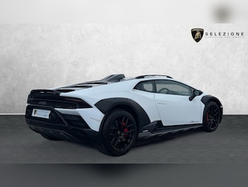 Used Lamborghini Huracan 2023 for sale - 76368842: Photo