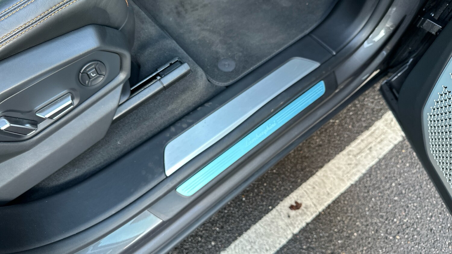 Used Lamborghini Urus 2022 for sale - 76770132: Photo 15