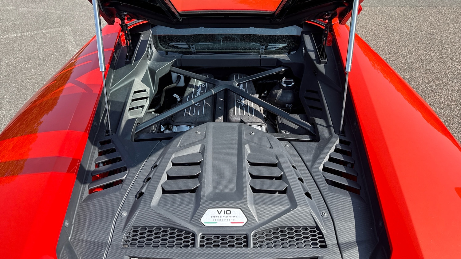 Used Lamborghini Huracan 2022 for sale - 76470925: Photo 8