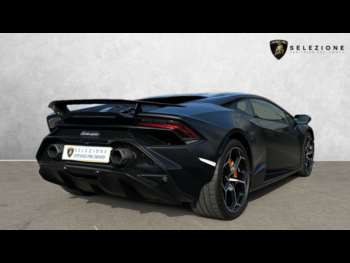Used Lamborghini Huracan 2023 for sale - 74056035: Photo