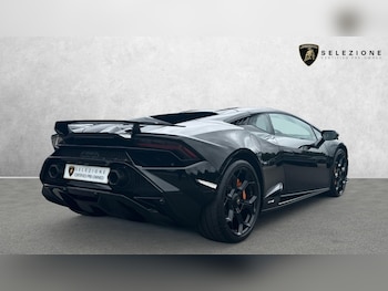 Used Lamborghini Huracan 2024 for sale - 75505608: Photo