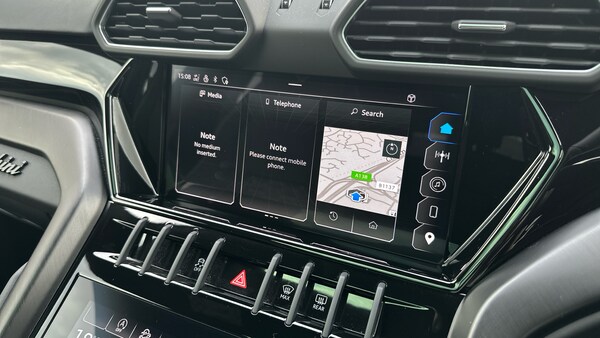 Used Lamborghini Urus 2023 for sale - 75718429: Photo 16