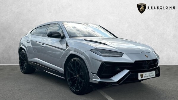 Used Lamborghini Urus 2023 for sale - 75718429: Photo 1