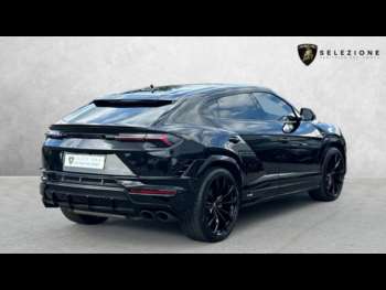 Used Lamborghini Urus 2023 for sale - 74943474: Photo