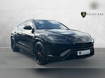 2023 - URUS V8S AUTO 0-Door