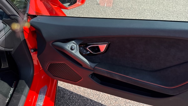 Used Lamborghini Huracan 2022 for sale - 75975704: Photo 17