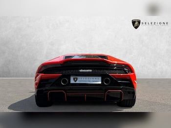 Used Lamborghini Huracan 2022 for sale - 75975704: Photo 4