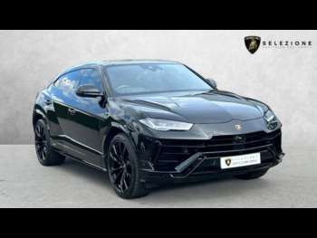 2023 - URUS V8 AUTO 0-Door