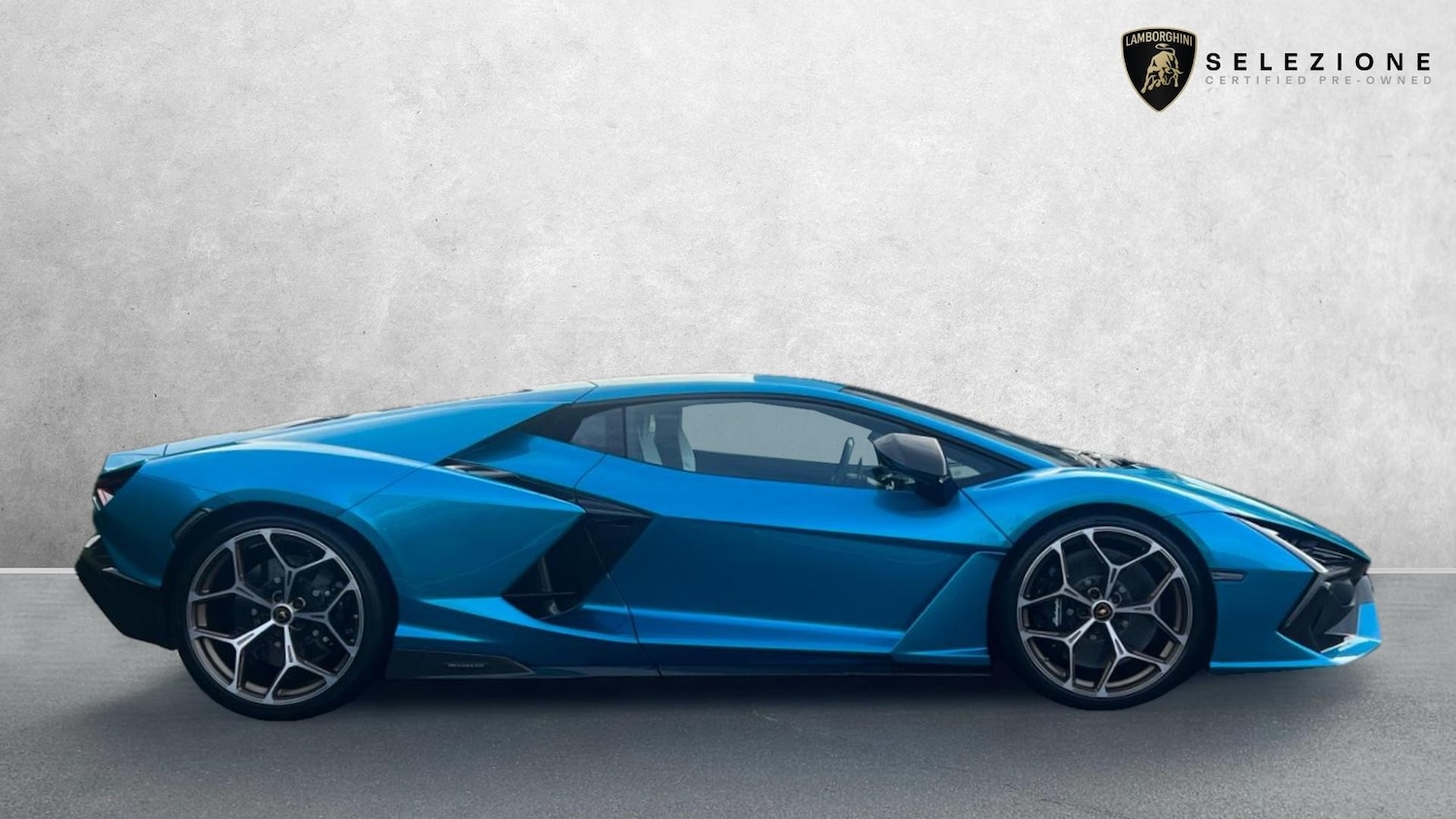 Used Lamborghini Revuelto 2024 for sale - 76470933: Photo 2