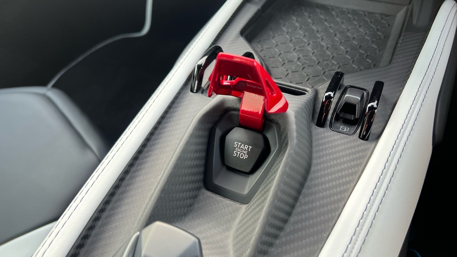 Used Lamborghini Revuelto 2024 for sale - 76470933: Photo 20