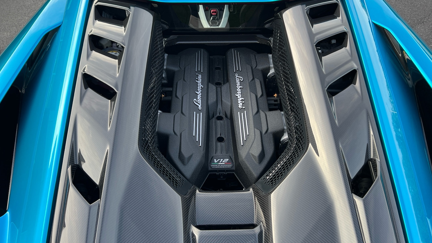 Used Lamborghini Revuelto 2024 for sale - 76470933: Photo 8