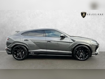 Used Lamborghini Urus 2024 for sale - 77008056: Photo