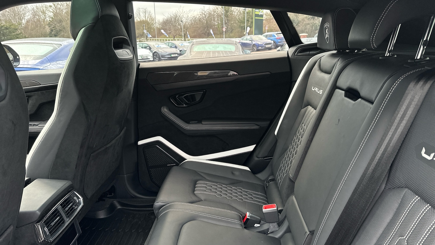 Used Lamborghini Urus 2024 for sale - 77008056: Photo 6