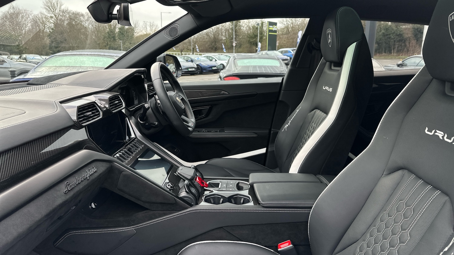 Used Lamborghini Urus 2024 for sale - 77008056: Photo 8