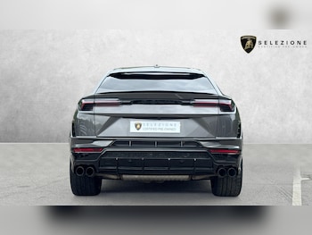 Used Lamborghini Urus 2023 for sale - 78633619: Photo