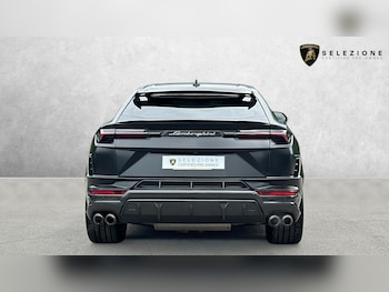Used Lamborghini Urus 2023 for sale - 78864856: Photo