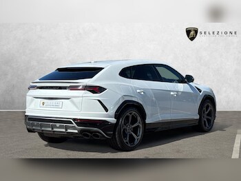 Used Lamborghini Urus 2018 for sale - 78243093: Photo