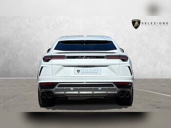 Used Lamborghini Urus 2018 for sale - 78243093: Photo