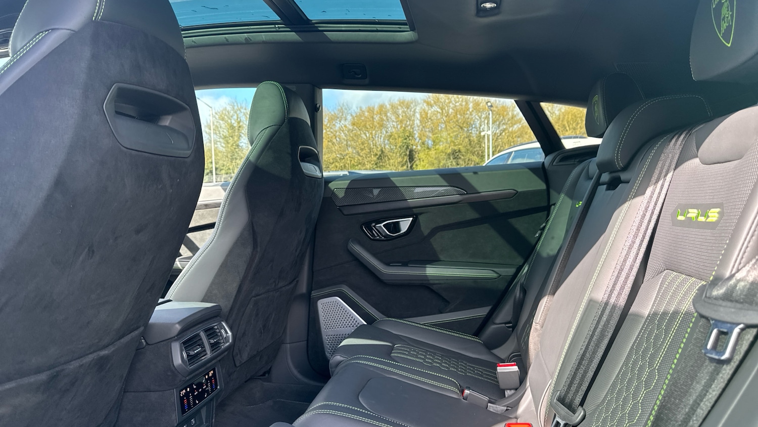 Used Lamborghini Urus 2024 for sale - 77990427: Photo 6