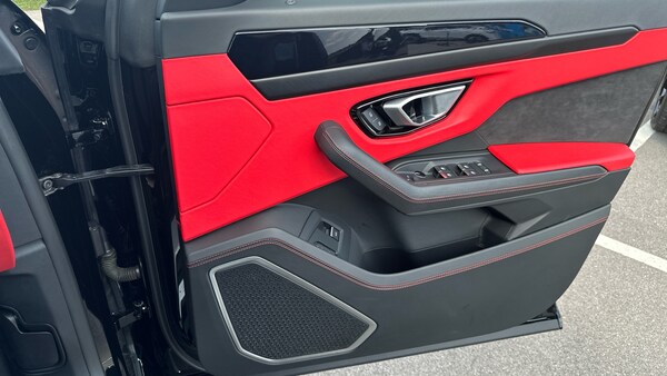 Used Lamborghini Urus 2022 for sale - 76324968: Photo 14