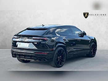 Used Lamborghini Urus 2022 for sale - 76324968: Photo 3