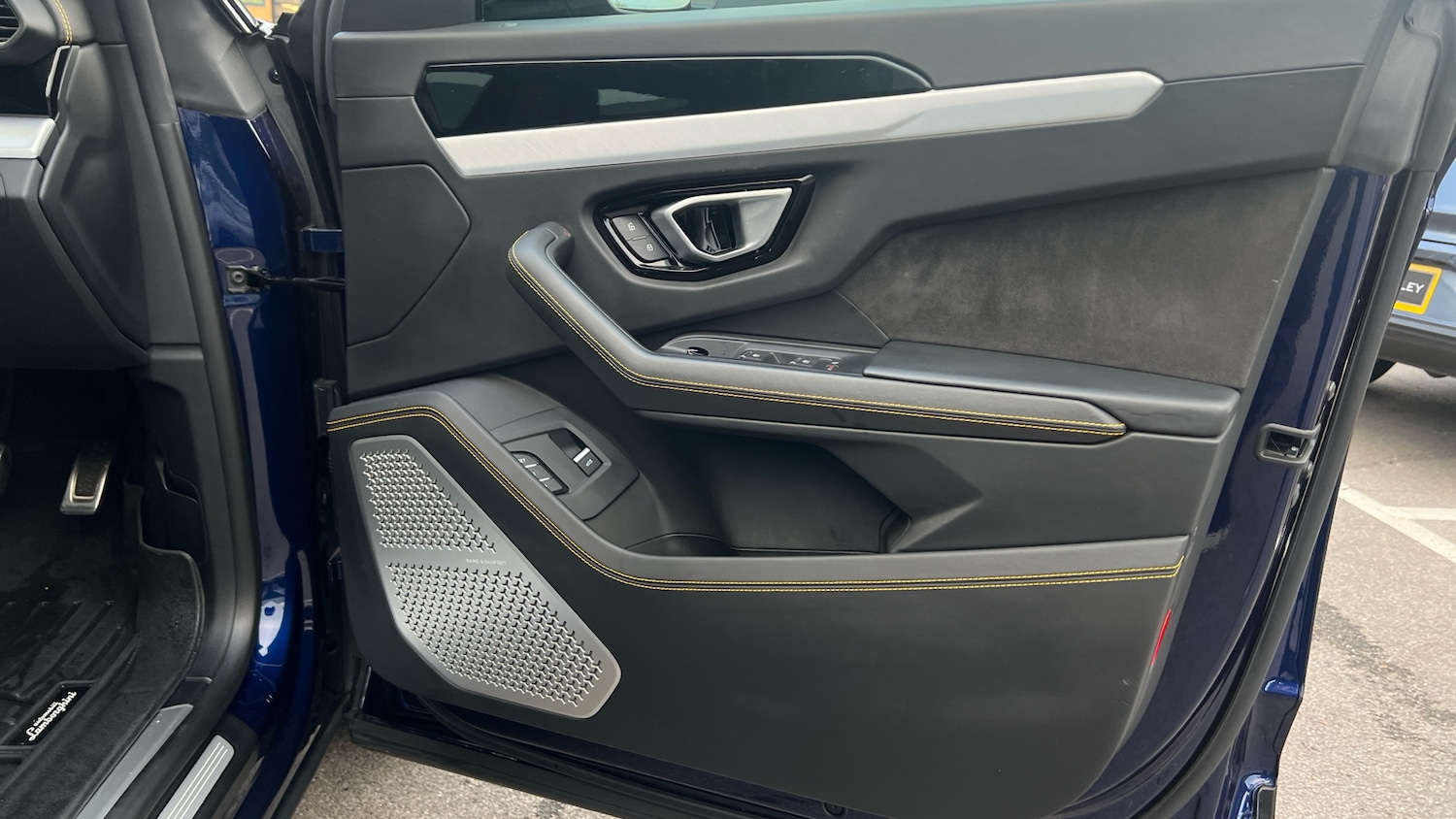 Used Lamborghini Urus 2018 for sale - 76699566: Photo 14