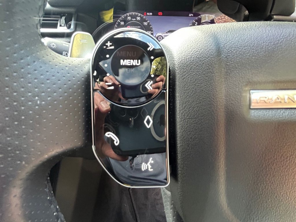 Used Land Rover Range Rover Velar 2020 for sale - 77287531: Photo 36