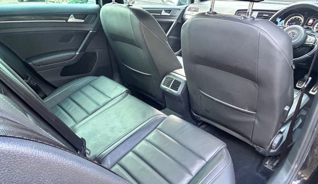 Used Volkswagen Golf 2017 for sale - 77835626: Photo 17