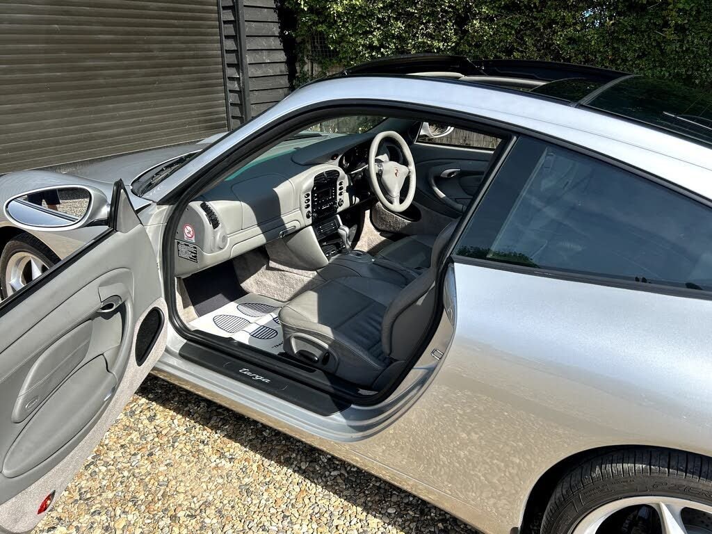 Used Porsche 911 2002 for sale - 77287505: Photo 29