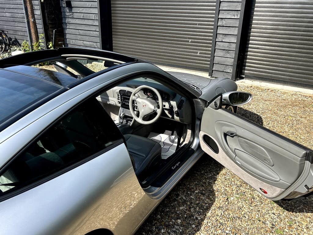 Used Porsche 911 2002 for sale - 77287505: Photo 30