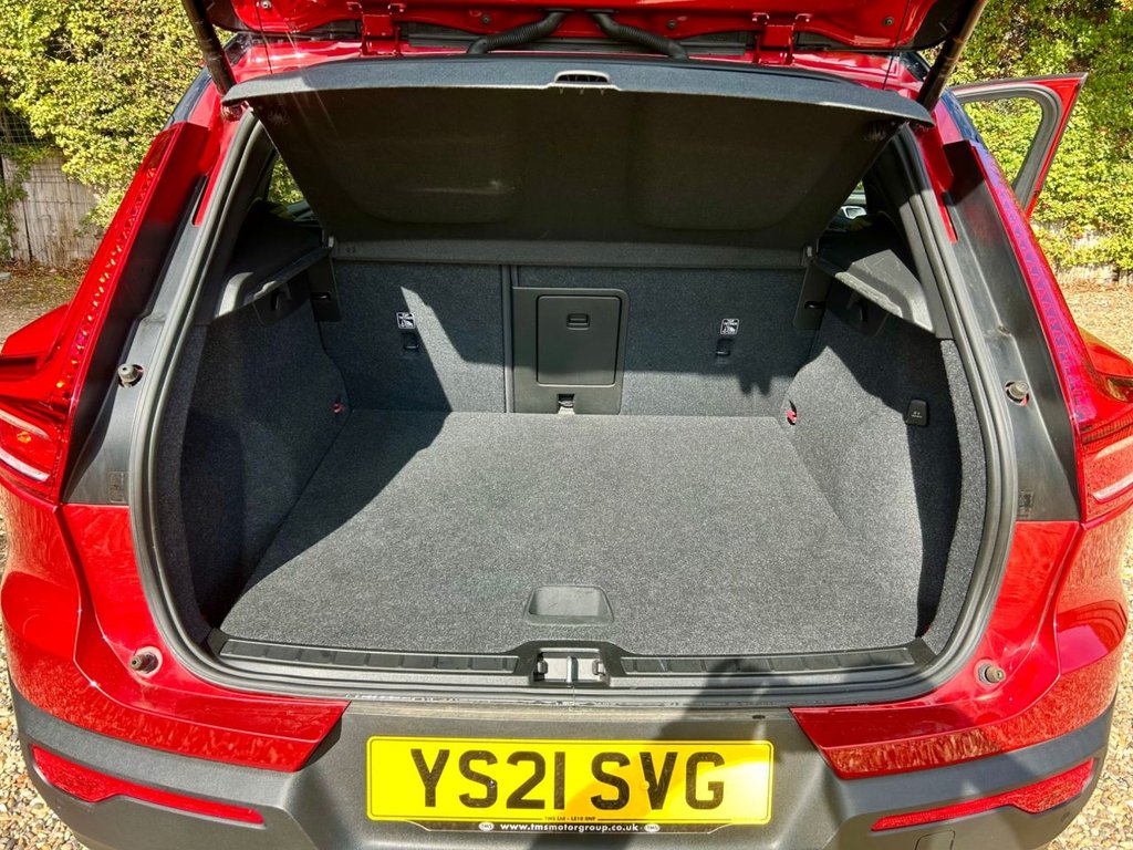 Used Volvo XC40 2021 for sale - 77287452: Photo 35