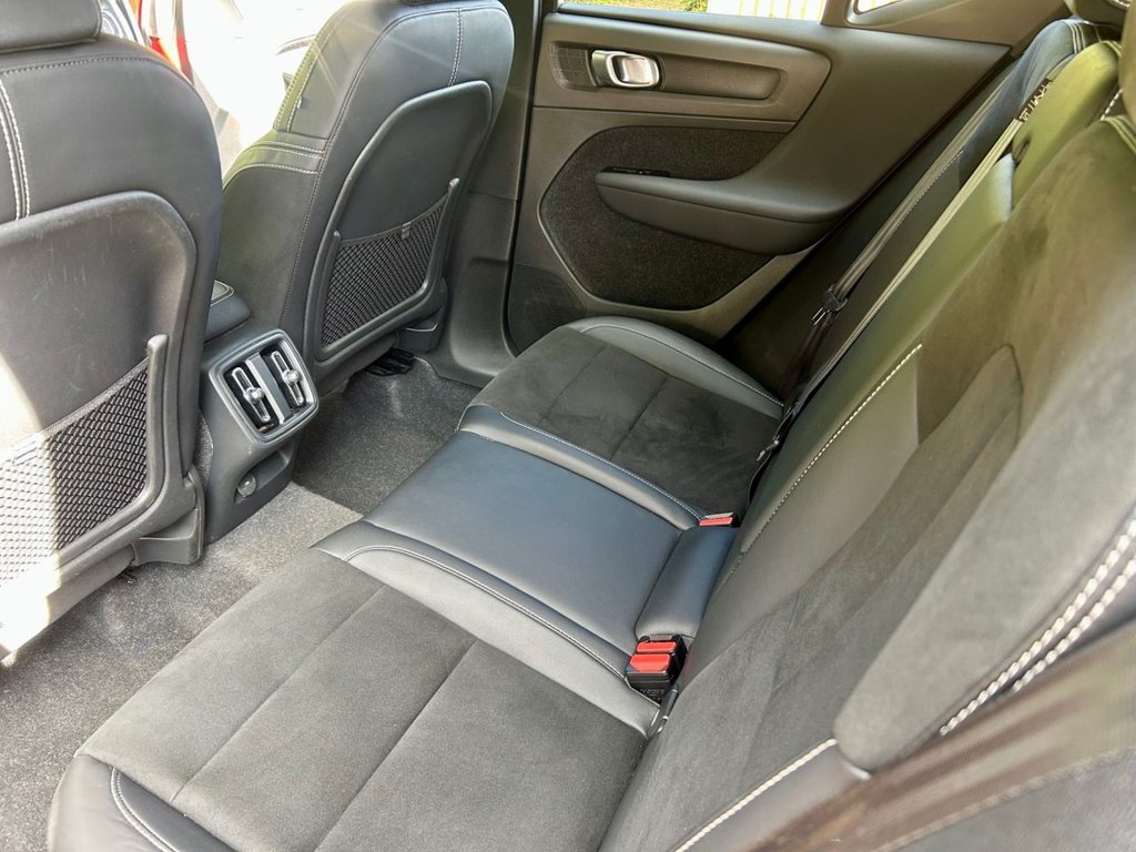 Used Volvo XC40 2021 for sale - 77287452: Photo 37