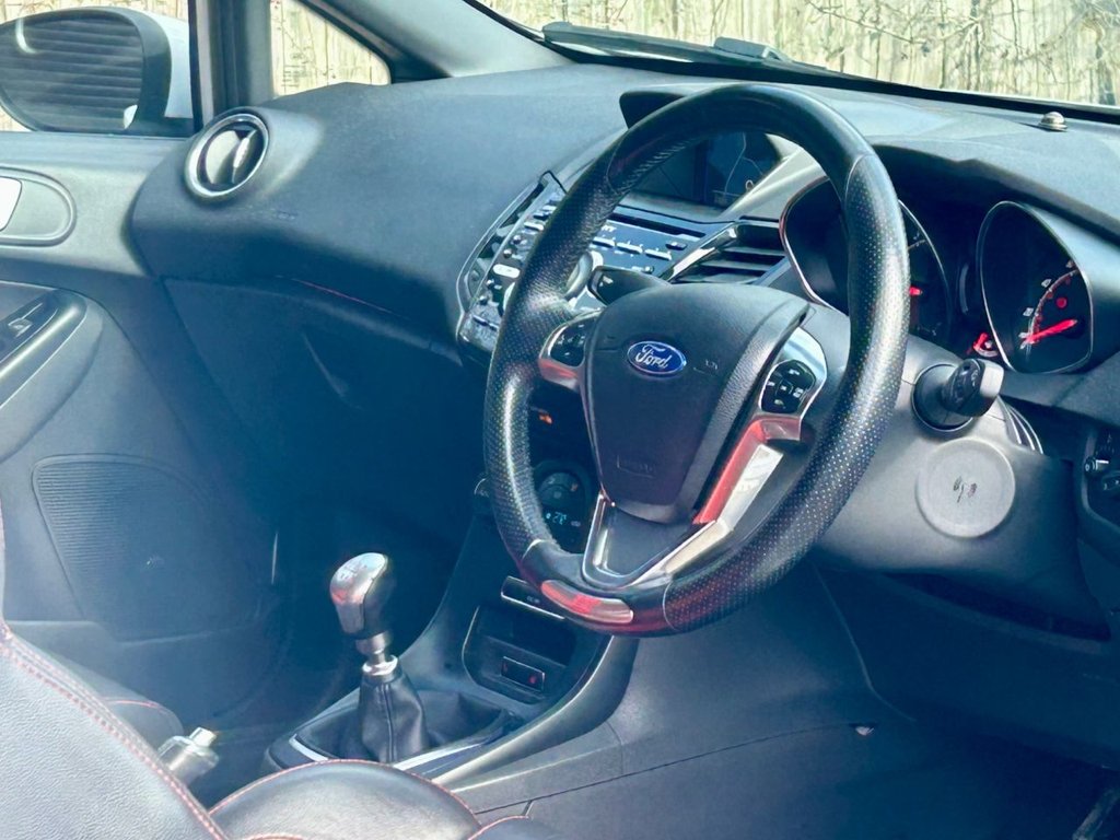 Used Ford Fiesta 2017 for sale - 77835315: Photo 17