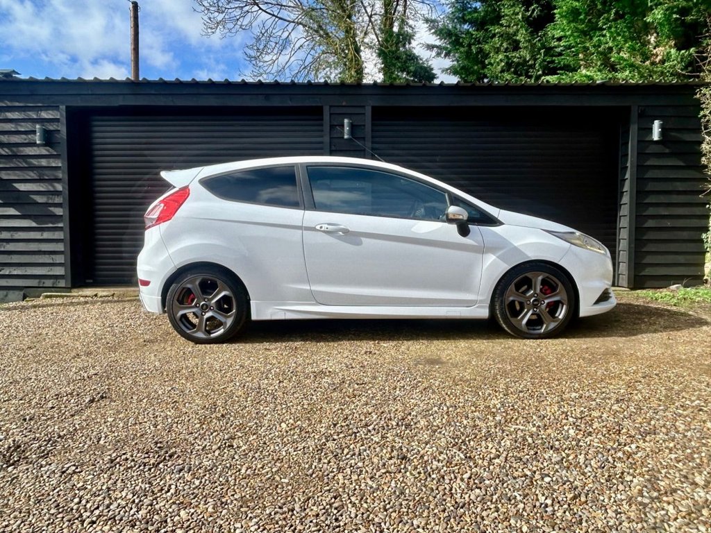 Used Ford Fiesta 2017 for sale - 77835315: Photo 22