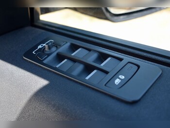 Used Land Rover Discovery Sport 2021 for sale - 78955664: Photo