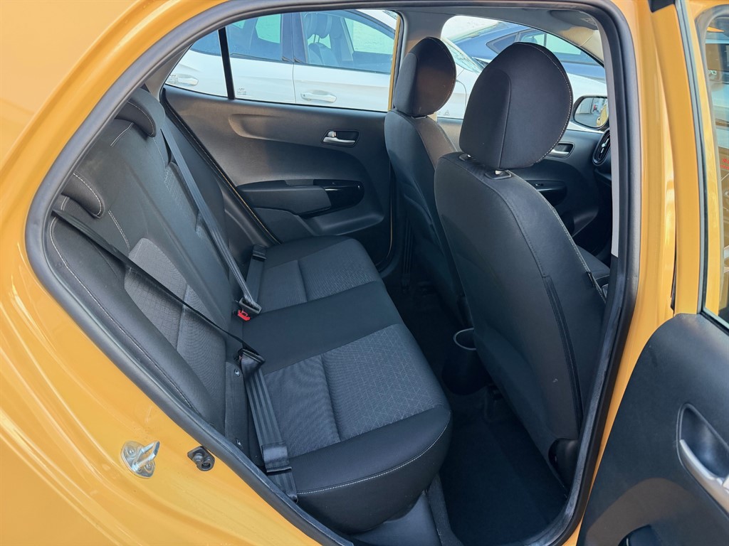 Used Kia Picanto 2021 for sale - 76835117: Photo 8