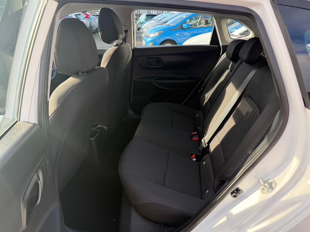 Used Hyundai i20 2021 for sale - 76840329: Photo 11